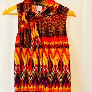 AMERICAN CITY WEAR BLOUSE SLEEVELESS WITH ATTACHED SCARF.